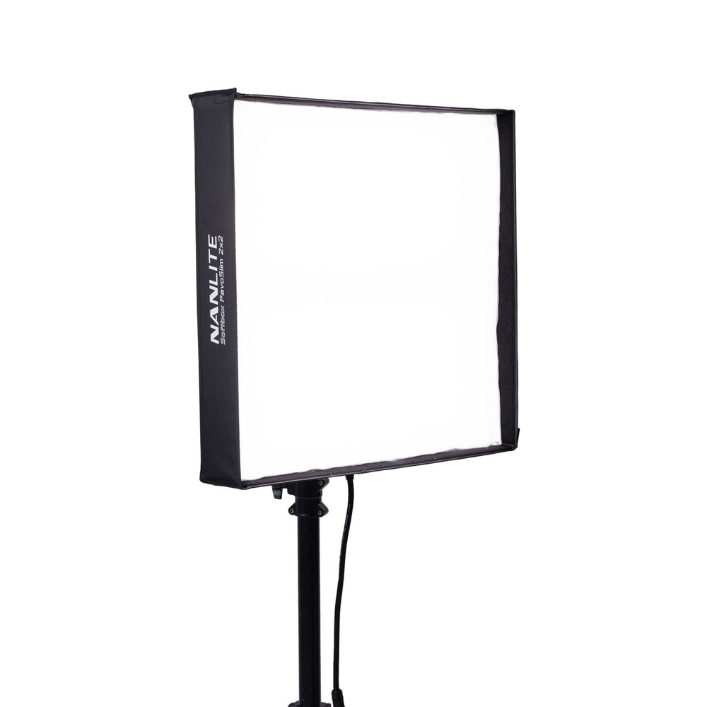 The Nanlite PavoSlim 240C